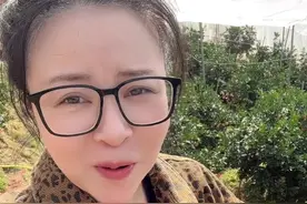这是江西赣州寻乌，12年时间一整个县15个乡镇23万亩脐橙都在拉防虫网种植#赣南脐橙 #原生态水果 #绿色生态农业视频封面