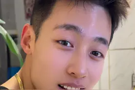 天呐，他越哭我怎么越激动啊#东北男友 #情侣视频封面