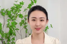 为什么现在房子这么贵，隔音却这么差！大半夜楼上吵架声、娃哭声、嘈杂相应、声声入耳...#买房 #楼房噪音 #隔音 #顶楼 #dou出新知 #干货分享视频封面