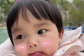 汤圆接种麻腮风疫苗了，打了两针都没哭，真是勇敢小汤圆#麻腮风疫苗 #骗你生女儿 #宝妈 #勇敢的宝宝 #萌娃日常视频封面