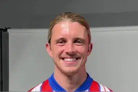 【快问快答】康诺·加拉格尔来了！⚽️ 30秒带你快速了解这位马竞新援！  #康诺加拉格尔 #马竞 #足球 #马德里竞技俱乐部视频封面