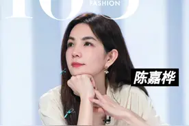 Ella陈嘉桦采访称自己很渴望更年期 佩服Selina拼二胎拼到停经，自己没有备孕的计划。#陈嘉桦 #陈嘉桦ella #陈嘉桦乘风2023 #selina任家萱 #明星采访视频封面