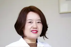 肛肠术后排便开始干，后来稀是什么情况？ #抖出健康知识宝藏 #肛肠科 #肛肠科郑丽华医生视频封面