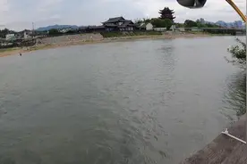 有了这套钓白条的神奇串钩后这小子有点飘，菜鸟钓友 值得一试视频封面
