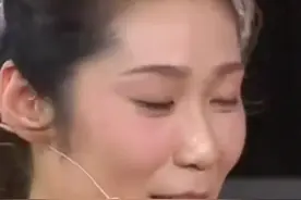 朱婷和撒贝宁对视，最萌身高差太搞笑了#中国女排视频封面