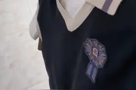 你们不想穿又舍不得扔的衣服，都怎么办？#又是母慈子孝的一天 #记录真实生活视频封面