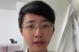 手把手教擤鼻涕 我发现还真有不少人不会擤鼻涕的，大鼻涕都进嘴里了。掌握好方法不容易中耳炎#擤鼻涕 #鼻涕多 #鼻涕倒流视频封面