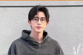敖子最暖心的一集来了！#敖瑞鹏 #考古 @DOU+上热门视频封面