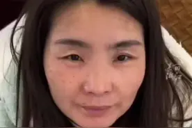 #美妆博主过年回家爆改妈妈 ，太惊艳了！视频封面