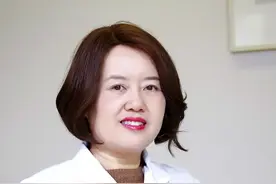 肛瘘手术后创口如何护理 #抖出健康知识宝藏 #肛肠科郑丽华医生视频封面