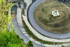 太行山里的公路奇迹，208国道螺旋公路视频封面