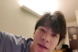 四点的北海道，拉开窗帘我人傻了..#北海道  #日本 #日出 #旅行视频封面