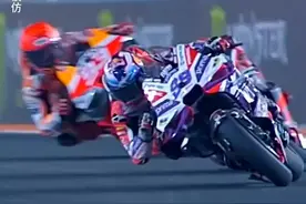 弯道快才是快，马王弯道超车马丁！这种贴地飞行压弯真的很帅！#motogp #滑胎过弯 #压弯 #93号马奎斯 #大神控车视频封面