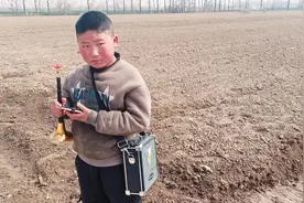 这么小的孩子都开始干这，受罪的行业视频封面