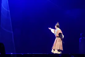 将进酒完整返场#将进酒音乐剧 施光南4排3视角 #郑云龙视频封面