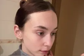 当一个在中国待习惯的外国吃货回欧洲一个月后，大家看看这饭是真的难顶啊，所以今天必须给家里做个大盘鸡改善一下伙食，不跑味蕾就崩溃了#外国人在中国 #外国人吃中国美食 #2025视频封面