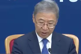 国家发展改革委：针对小作坊不规范拆解退役动力电池等 要畅通线索举报的渠道 坚决打击作坊式回收拆解丨一手视频封面