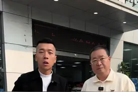 #置换补贴 来了，买新车，要补贴，往店里走，卖个高价还能拿补贴！ 凯哥玩车，西安商务局指定的置换补贴商家！ #西安二手车 #汽车以旧换新政策 #二手车 #西安置换补贴视频封面