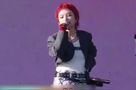 不仅能让你的音乐被大家听见，还能让你被大家看见！!#看见音乐计划 #你好音乐人 #汽水星球音乐节 #在青岛的秋天听到了秋风视频封面