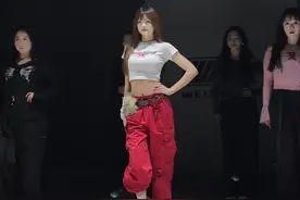 当年谁不会哼几句啦啦啦啦啦啦🥳 #kara #mr #kpop #韩舞视频封面