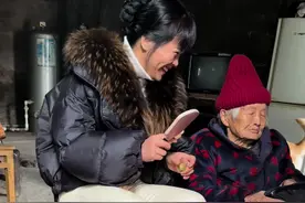 刘婆和小熊的祖孙拌嘴日常又开始了，今天是第多少集，你们记得清楚不，呵呵……记录陪伴的每个精彩片段#祖孙情 #陪伴是最大的幸福视频封面