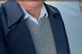 300万人连夜戒烟，你戒的不是烟，是给全家人上保险，为了家人，戒烟吧 #戒烟  #日常唠嗑  #内容过于真实  #正能量视频封面
