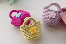菜篮子耳机包：简简单单实用性超强#爱生活爱编织 #玩毛线 #钩针编织视频封面