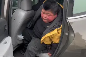 带亚豪体检一下，顺便看看尿床的问题……视频封面
