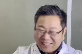 腰腿疼不一定完全是突出压迫导致的，很多会因为炎症引起的。#郑大一附院 #医生日常 #微创手术 #腰椎间盘突出压迫神经 #郑大一附院骨科李星晨视频封面