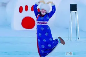 这个冬天，就到满洲里感受不一样的热情吧！#满洲里 #童话里的冰雪世界找到了 #歌游内蒙古乐享满洲里视频封面