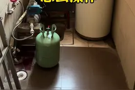 空气能加热慢，我们如何加雪种呢？怎么操作 #空气能 #化霜模式#家电维修视频封面