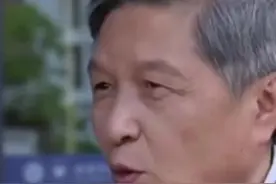 校长亲笔签名！福耀科技大学首期50张录取通知书已就位#教育 #新闻 #热点 #学生 #你怎么看