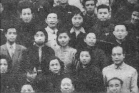 1949年12月23日至31日，第一次全国教育工作会议召开