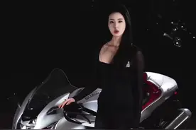 一身功夫仿佛已经没有用武之地 #摩托车 #铃木隼 #抖音小助手视频封面
