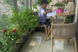结婚10年多，床单三天一换，天天坚持早晚两次打扫，哪有一成不变视频封面