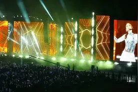 陈慧琳经典快歌《不如跳舞》，又是青春啊！#现场版live视频封面