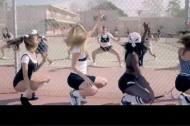史上最强白人女rapper 至今仍是女rapper史上最长冠单的保持者视频封面