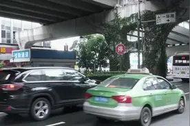 成都公交17路公交车，本次车由火车北站公交站开往今日花园。视频封面