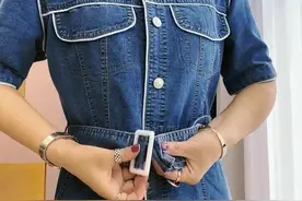 连衣裙腰带系法1 #腰带系法 #夏季穿搭 #减龄穿搭 #谁穿谁好看