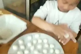 我有一个可爱活泼的女儿，一生的心头肉！视频封面