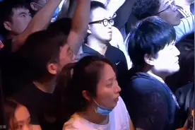 谢天笑《向阳花》#谢天笑#摇滚中国 #音乐现场live视频封面