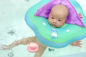 二月二，龙抬头，骁骁变成小光头😄宝贝第一次游泳，还是很勇敢的视频封面