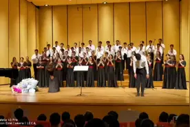著名指挥家郑小英教授的得意弟子杨乐乐指挥北京航空航天大学学…视频封面