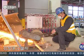 南京：记者探访：把时间抢回来！看工地“满速”复工|零距离0320视频封面
