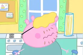 小猪佩奇：佩奇一家要吃煎饼，猪爸爸做煎饼的方式太逗了视频封面