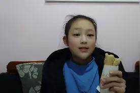 真幸运有个好老师，她和蔼可亲像妈妈，不是每个学生都能遇到的视频封面