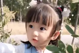 小情人太可爱了，颜值超高，不知道以后会是谁的整个青春！