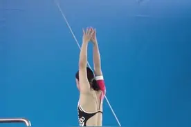 韩国女中学生跳水比赛视频封面