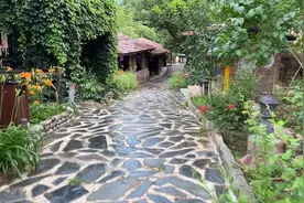 怀柔这个网红度假村，依山傍水，拍照发呆的好地方视频封面