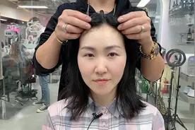 女生太阳穴凹陷刘海微卷，剪短后太适合她了，变甜美小姐姐视频封面